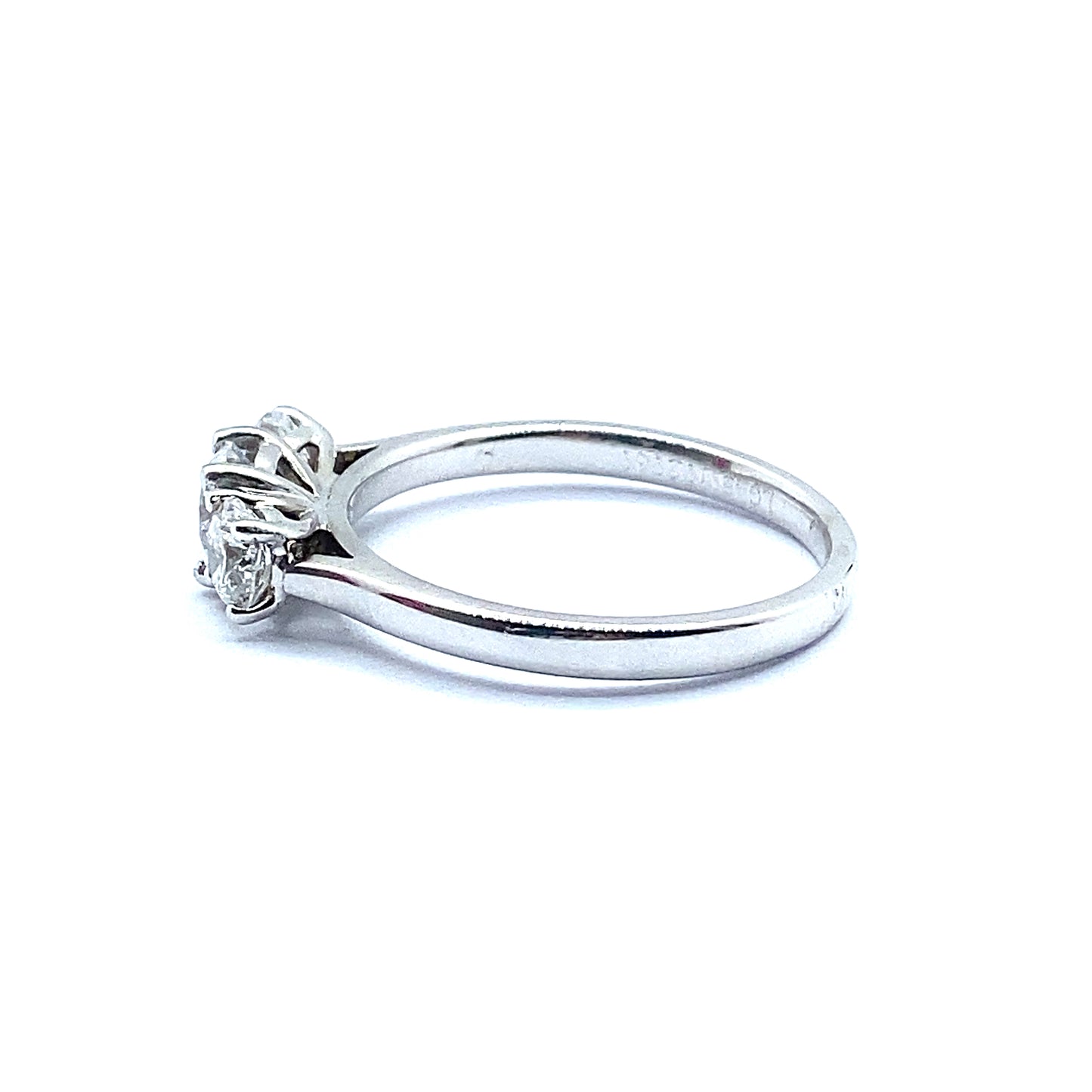 18ct White Gold Ring with Three Diamonds (Four Clawset)