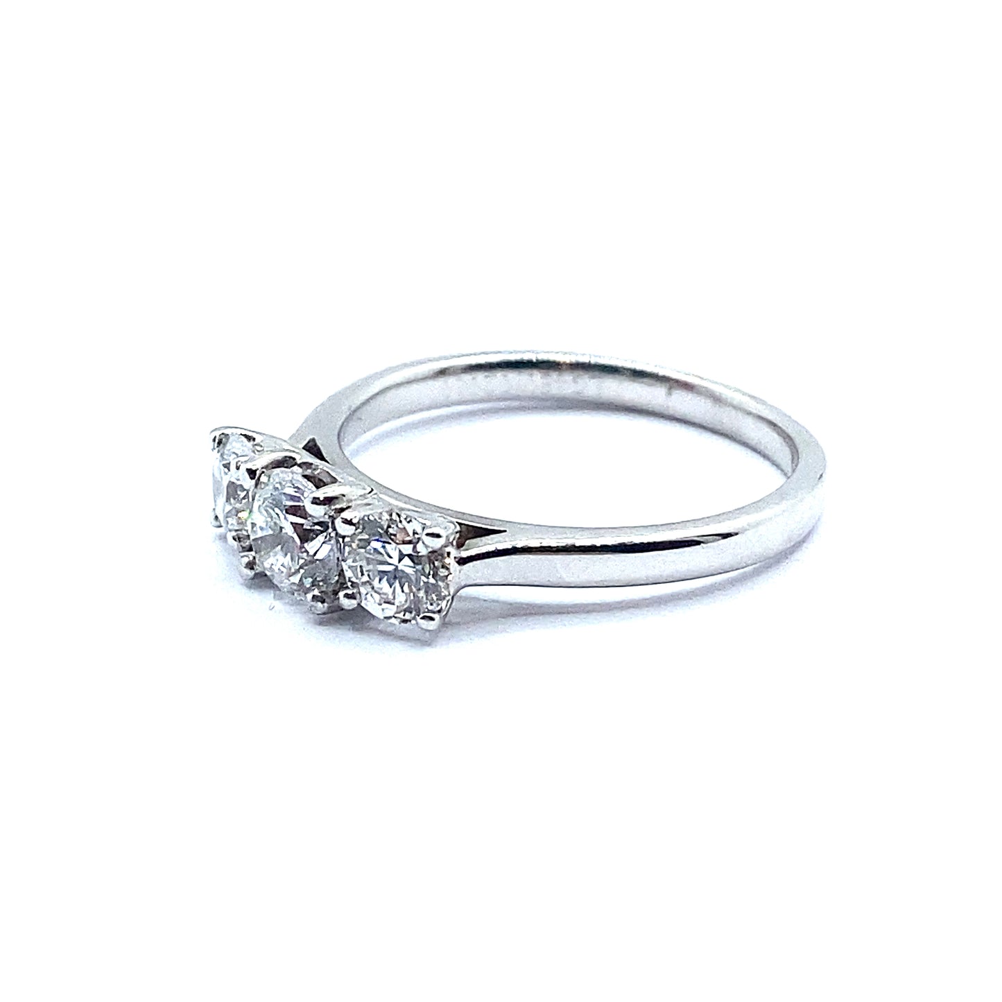 18ct White Gold Ring with Three Diamonds (Four Clawset)