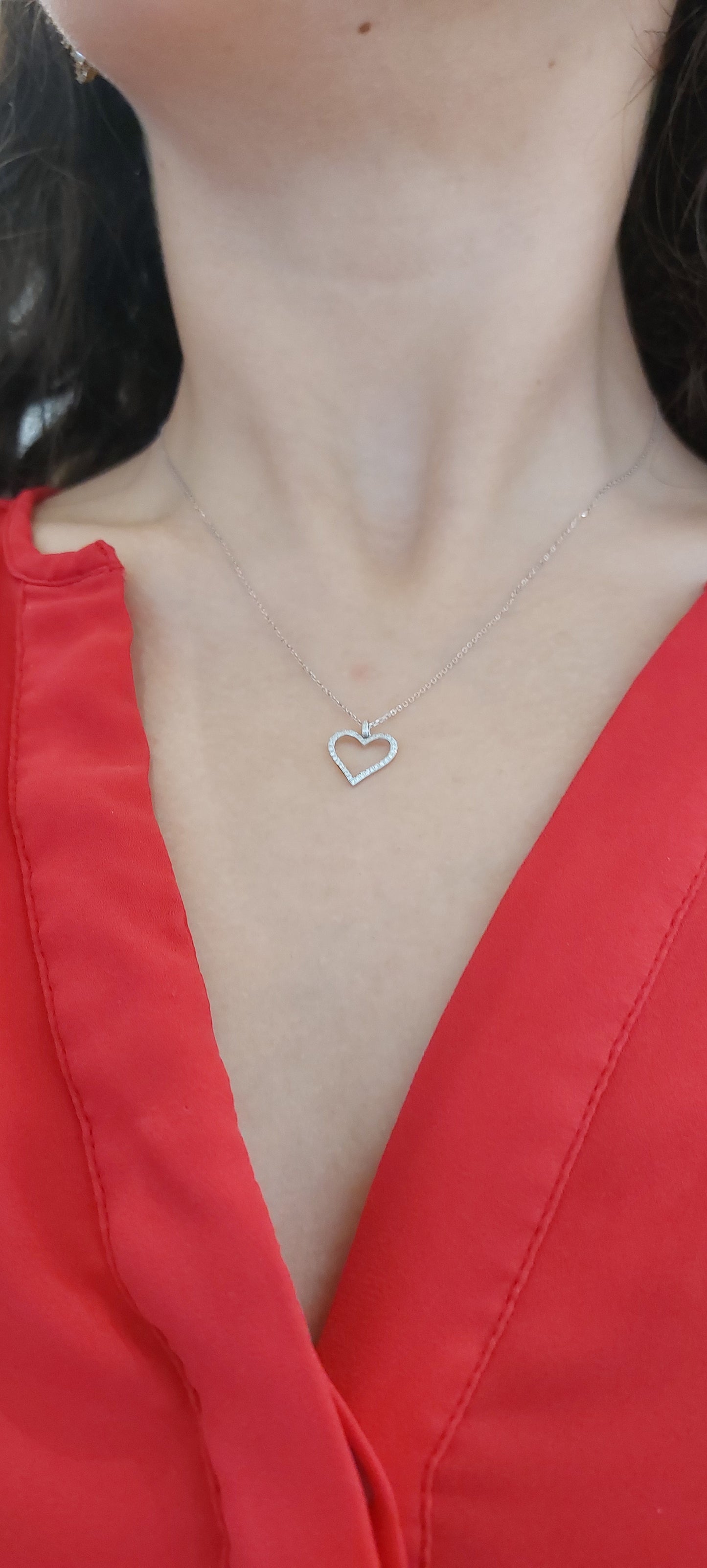 9ct White Gold Diamond Heart Pendant Necklace