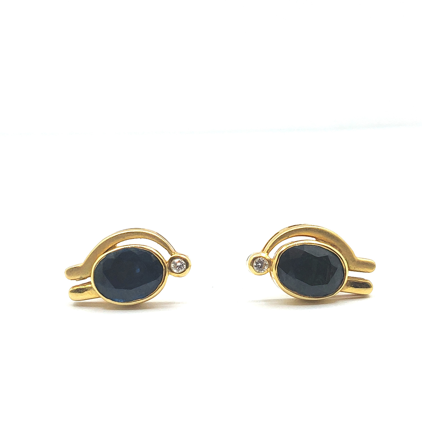 18ct Yellow Gold Sapphire and Diamond Earrings