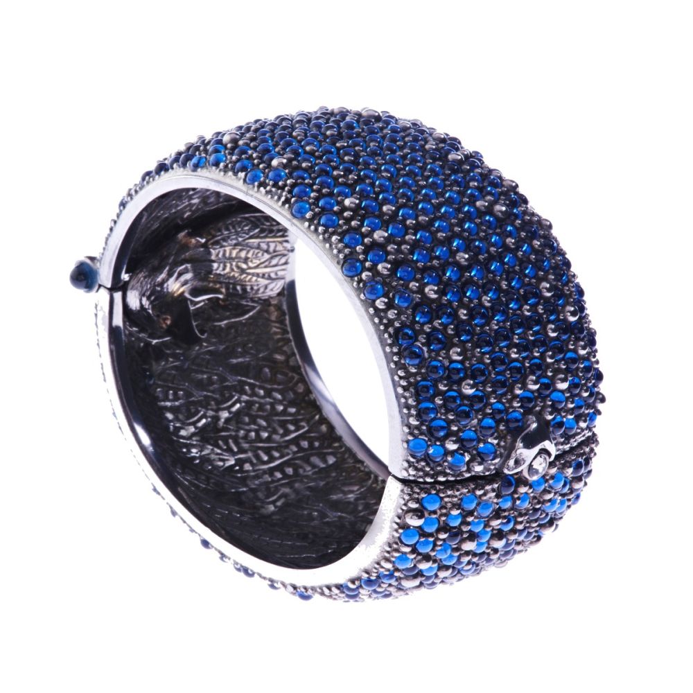 Eagle Ray Bangle